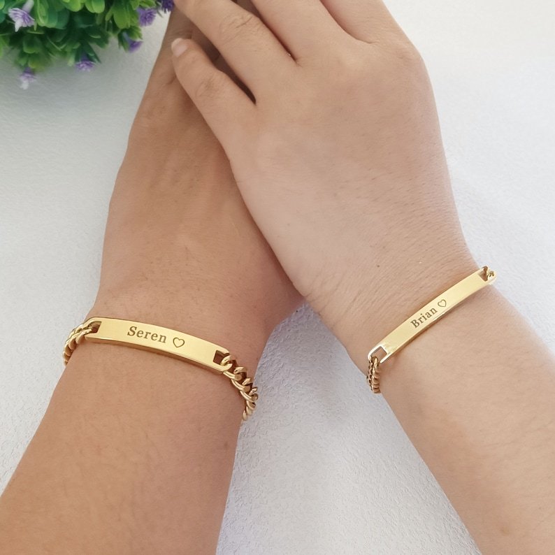 Pulseira Para Casais Com Nomes Gravados