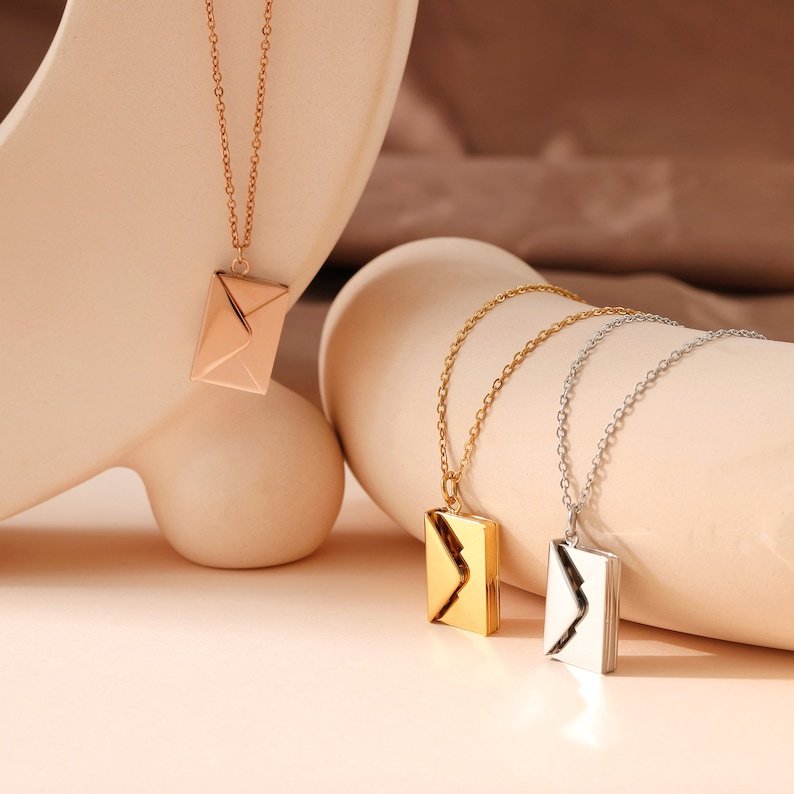 Colar Envelope Personalizado