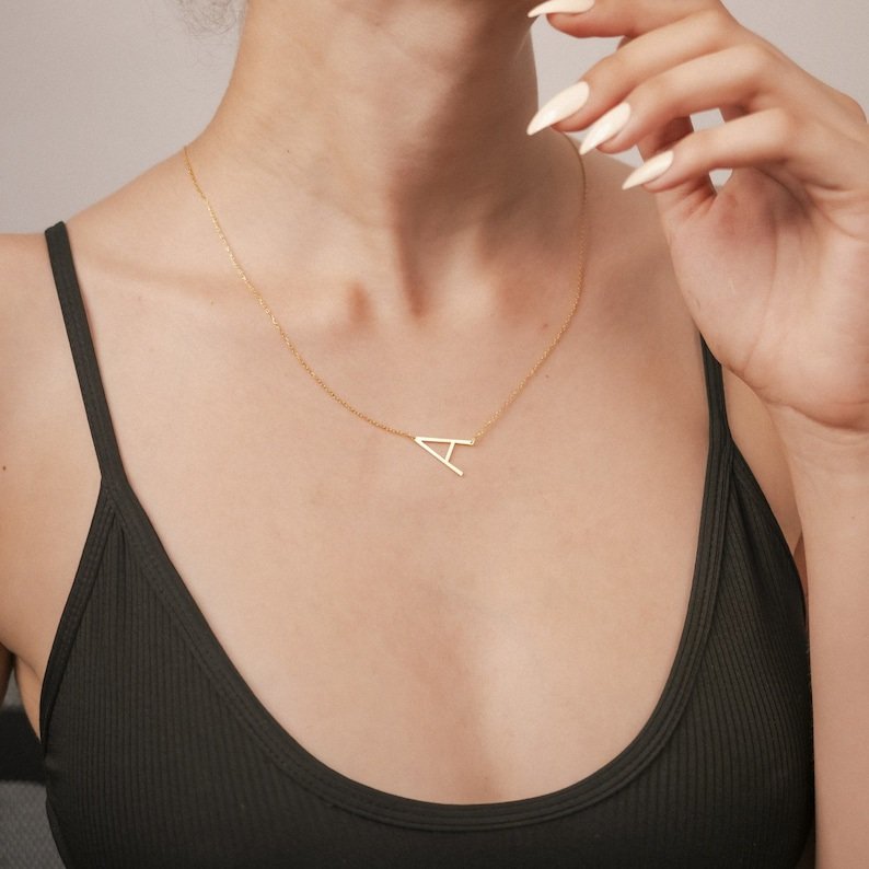 Colar De Letra Folheado