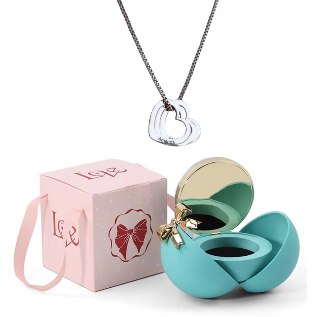 Caixa Laço Eterno & Colar Corações Personalizados