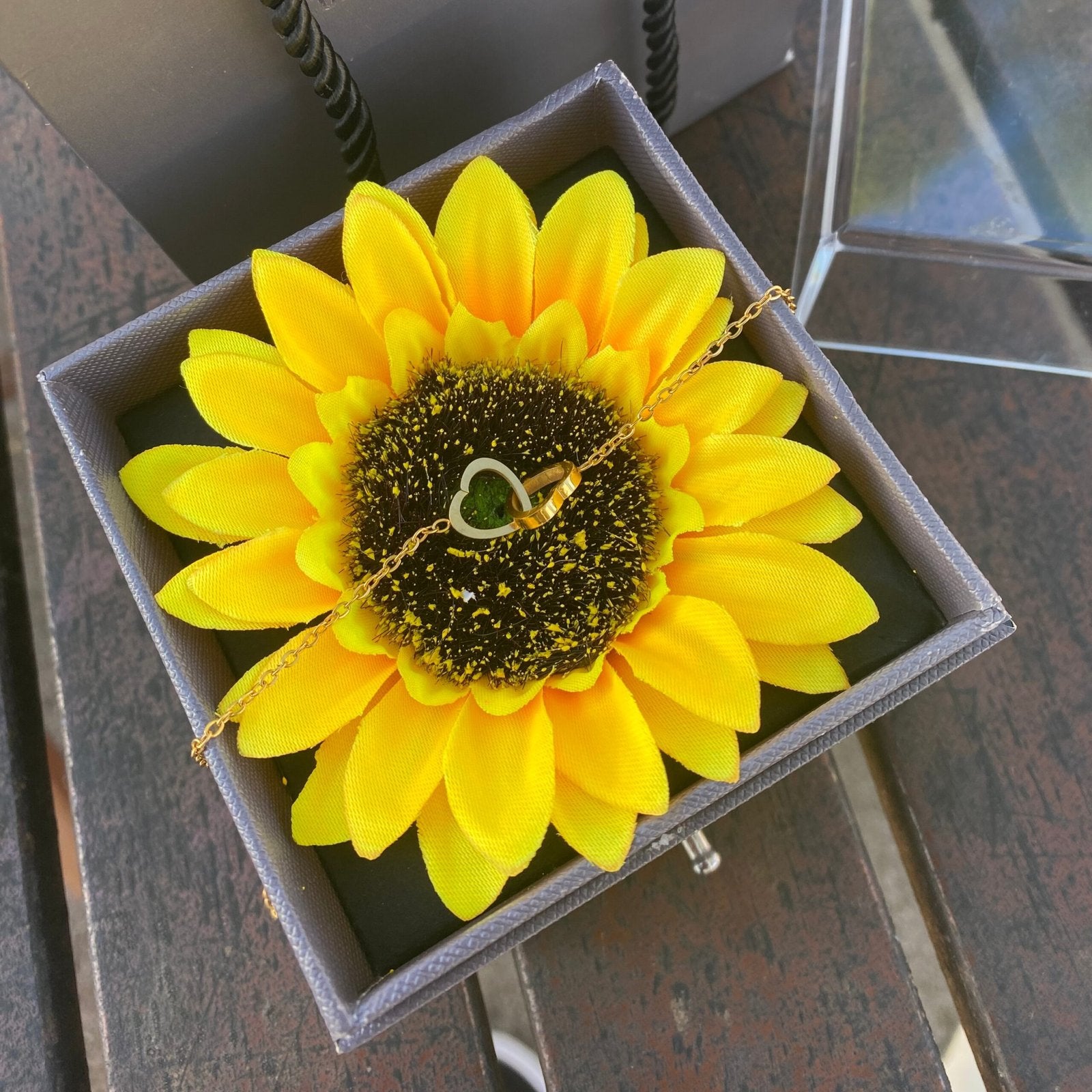 Caixa Rosa Girassol & Colar Dual Love Personalizado