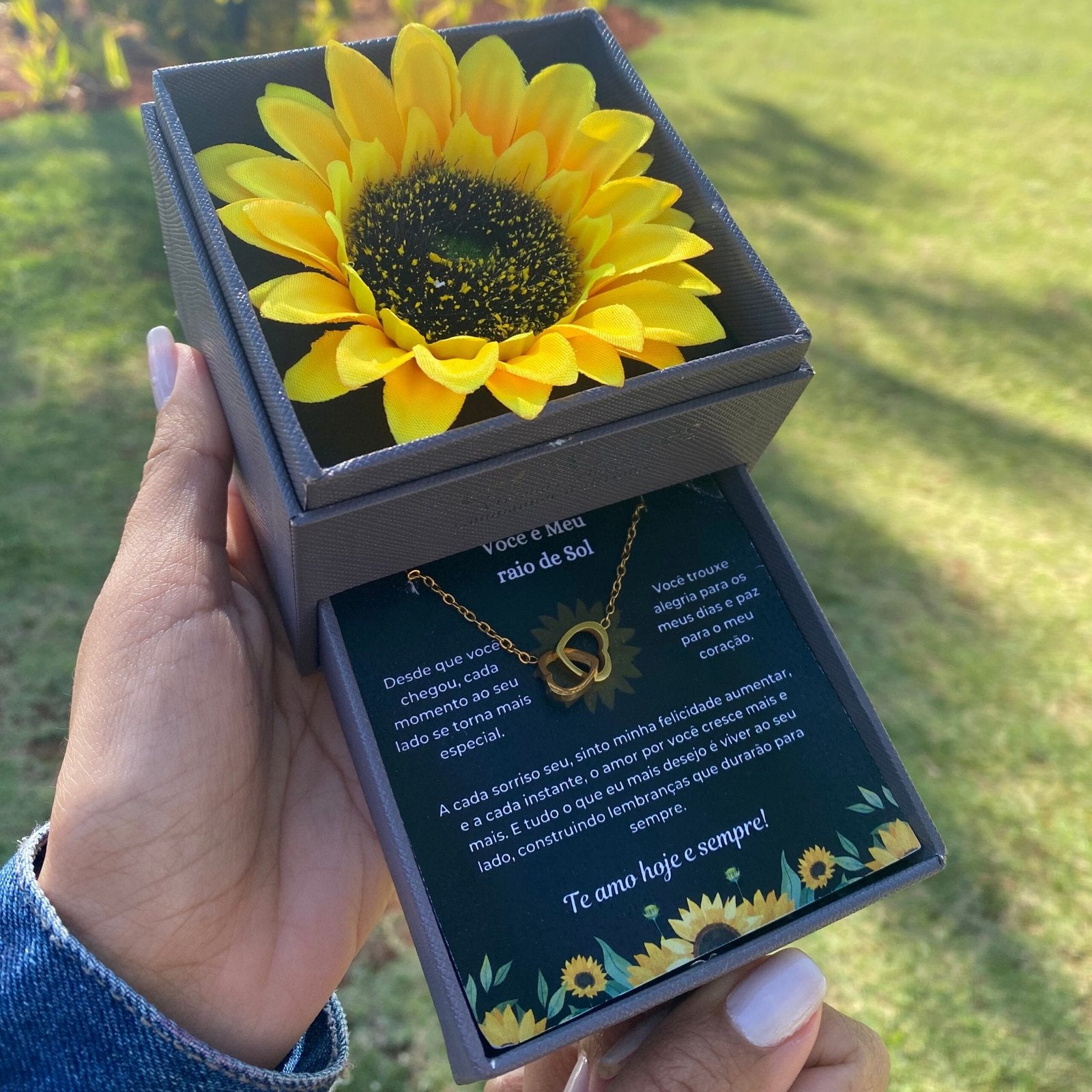 Caixa Rosa Girassol & Colar Dual Love Personalizado