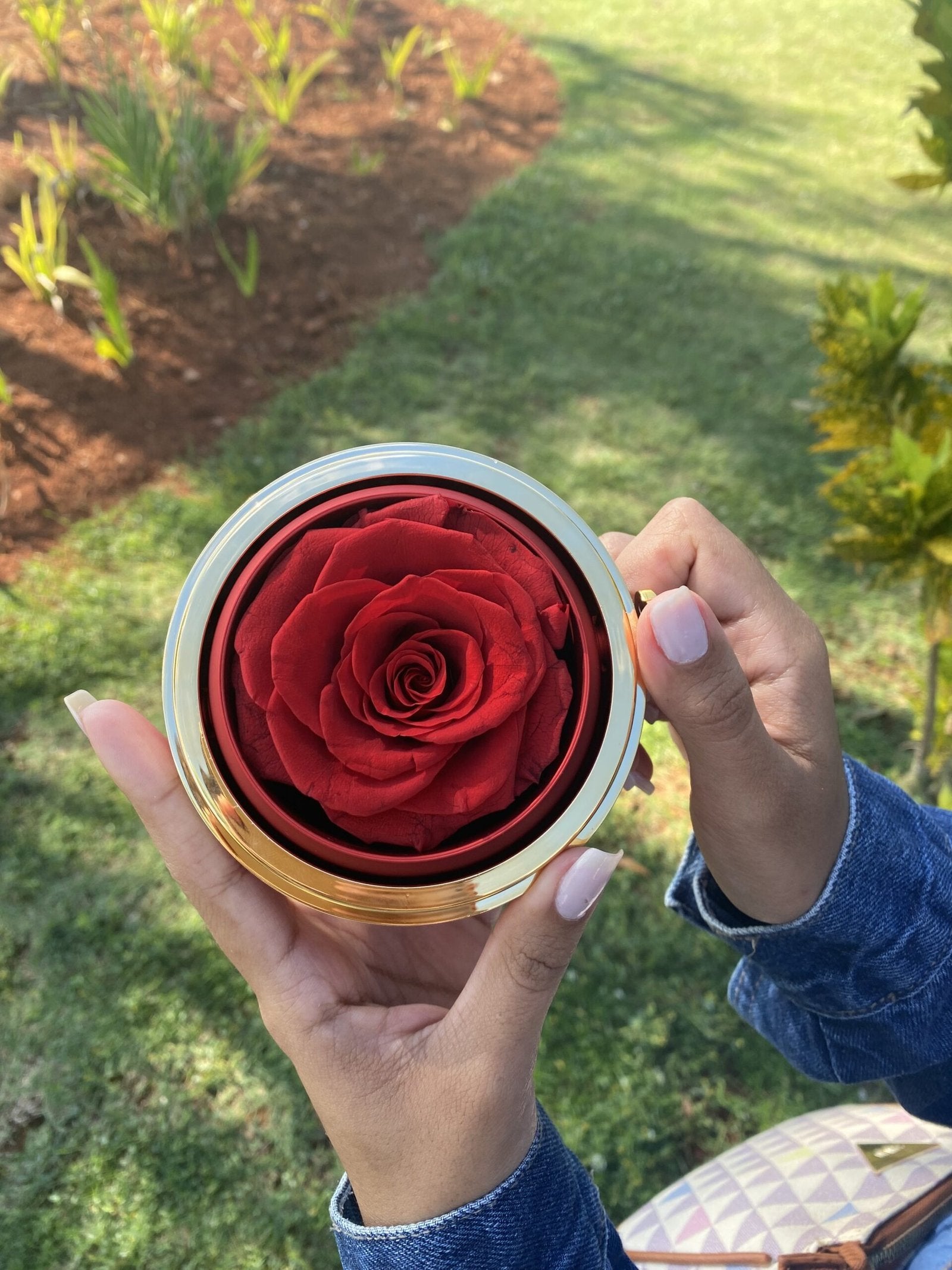 Caixa Rotativa Com Rosa & Colar Dual Love Personalizado