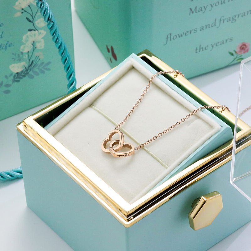 Caixa Rotativa Rosa Real & Colar Personalizavel Com Nomes