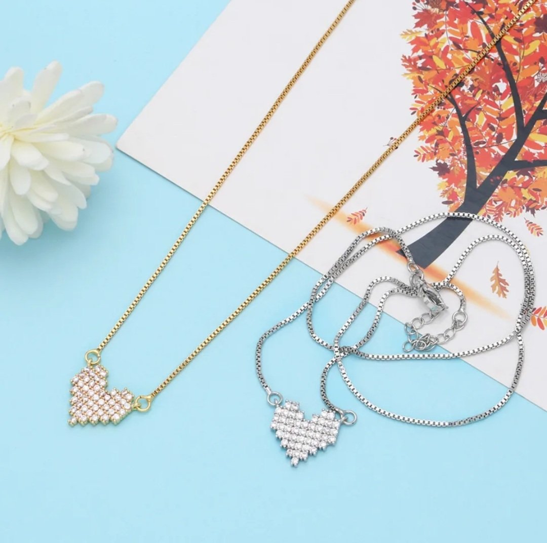 Caixa Rotativa Rosa Real & Colar Coração Em Pedras