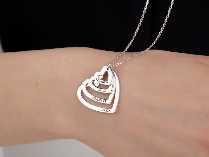 Colar Coração de Mãe Personalizável