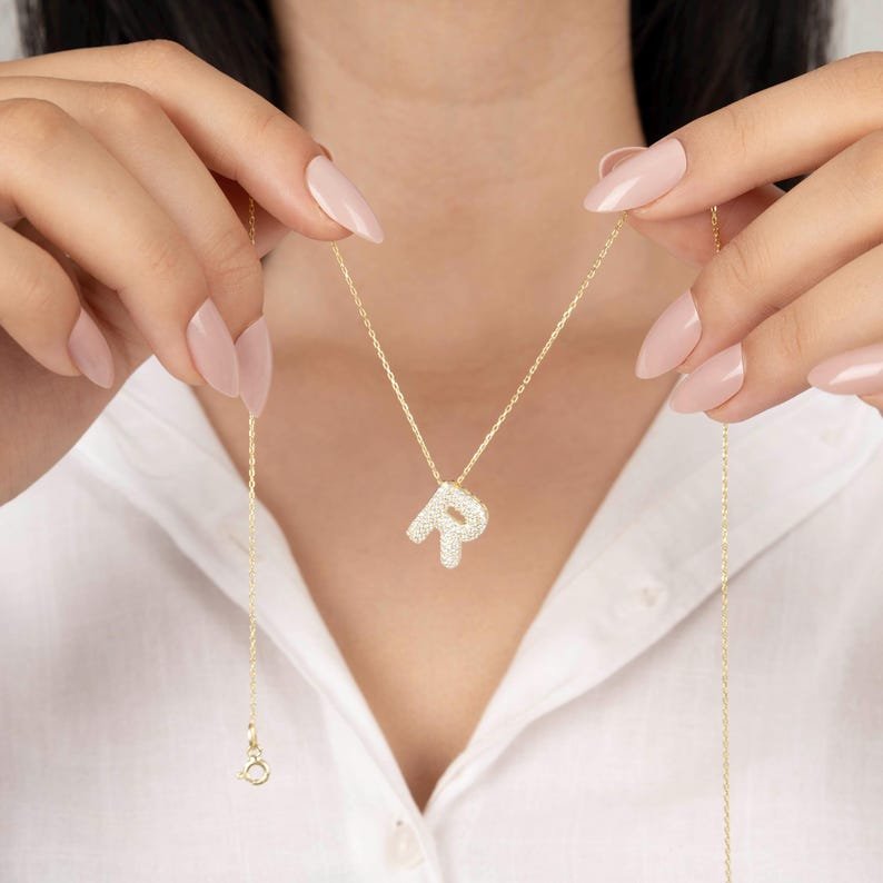 Colar De Letra Cravejado